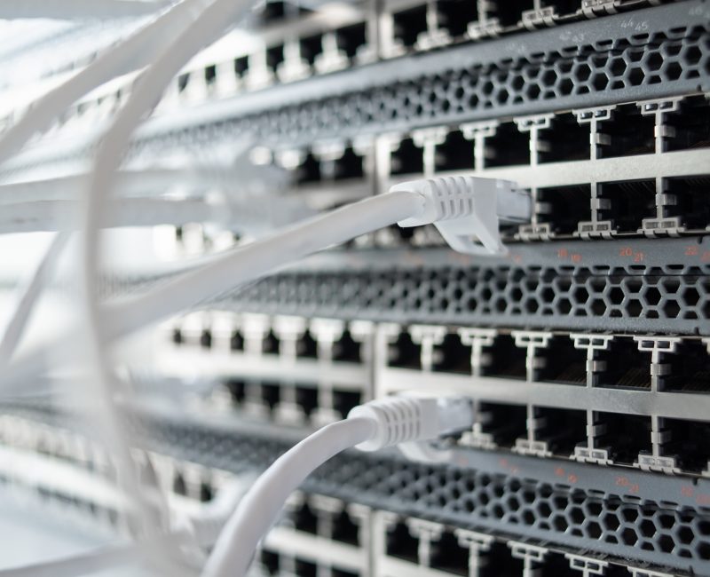 Working network hardware in data center